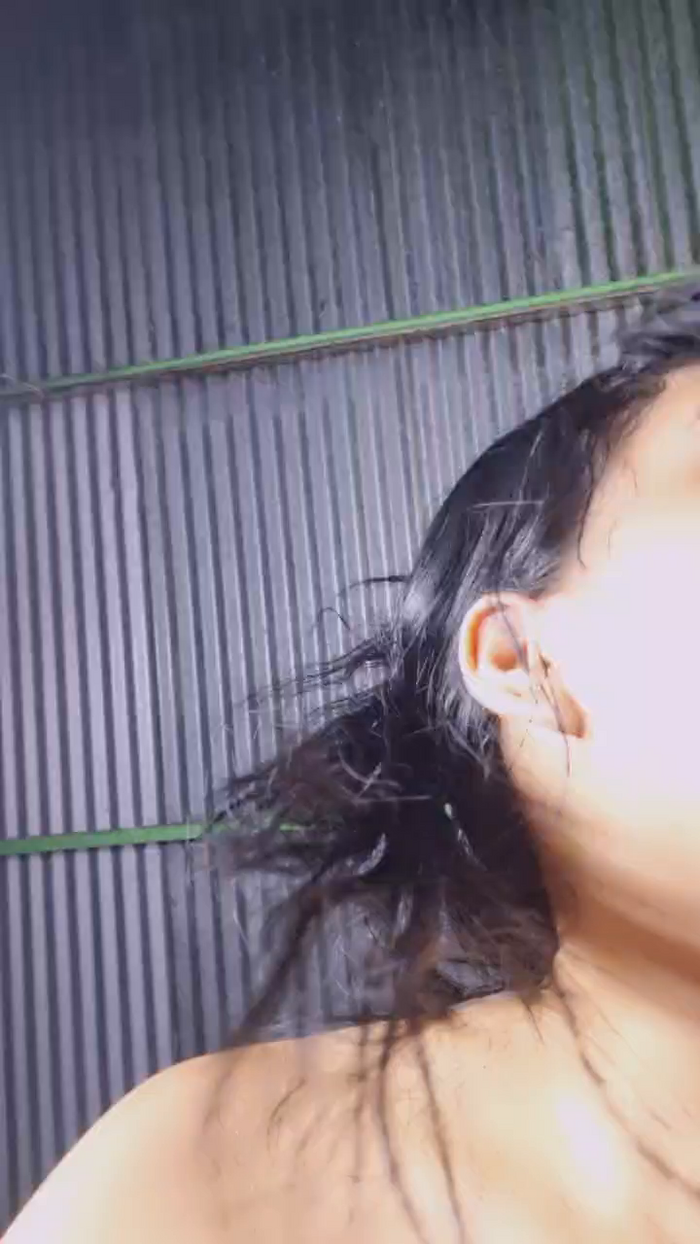 girl_pee