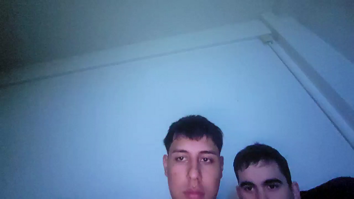 gualas