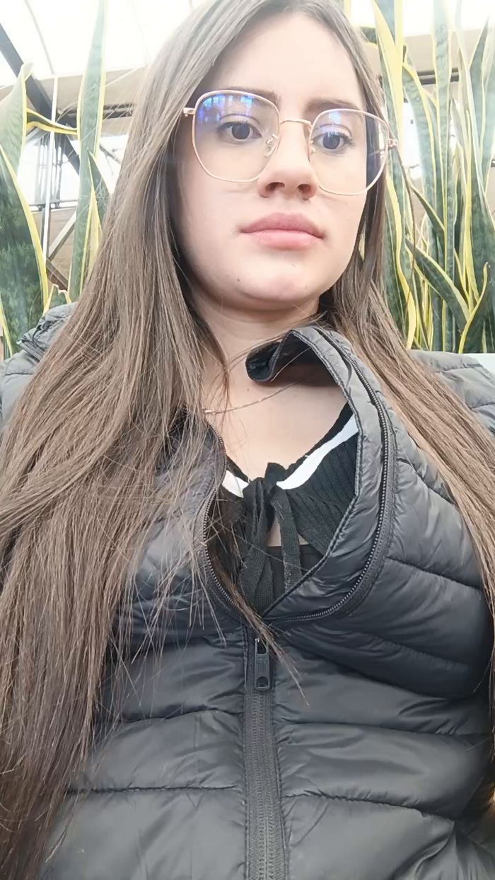 Lauren_44