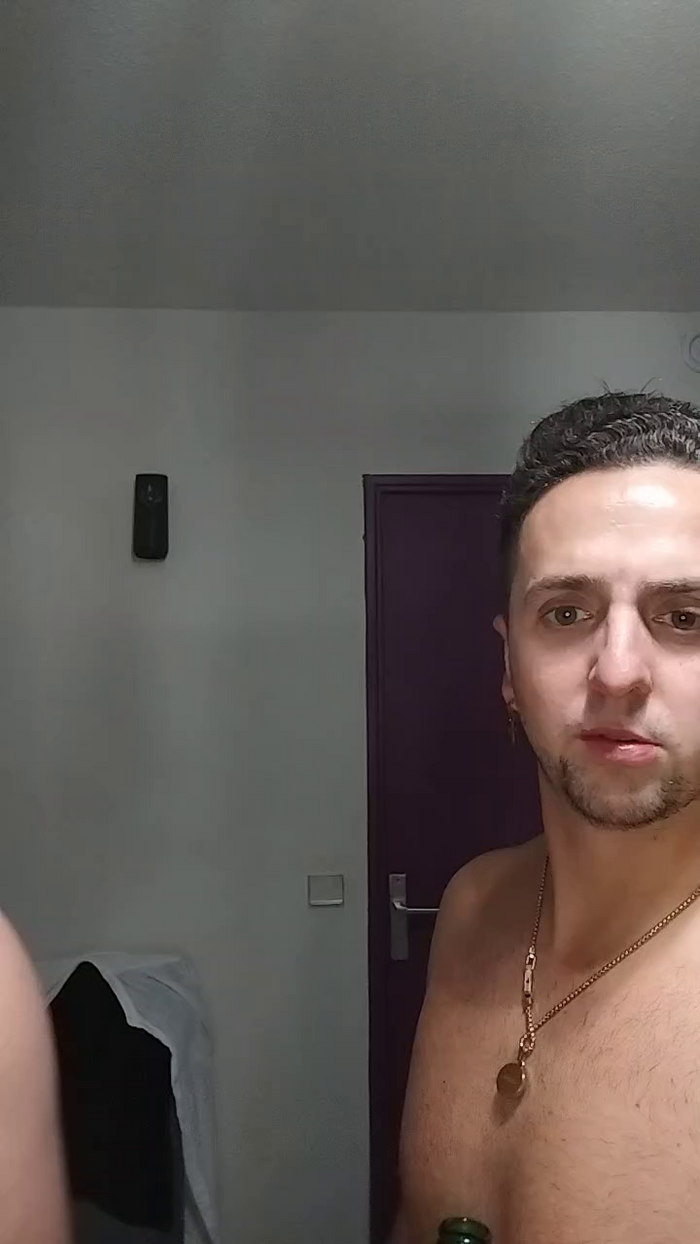 Le____s