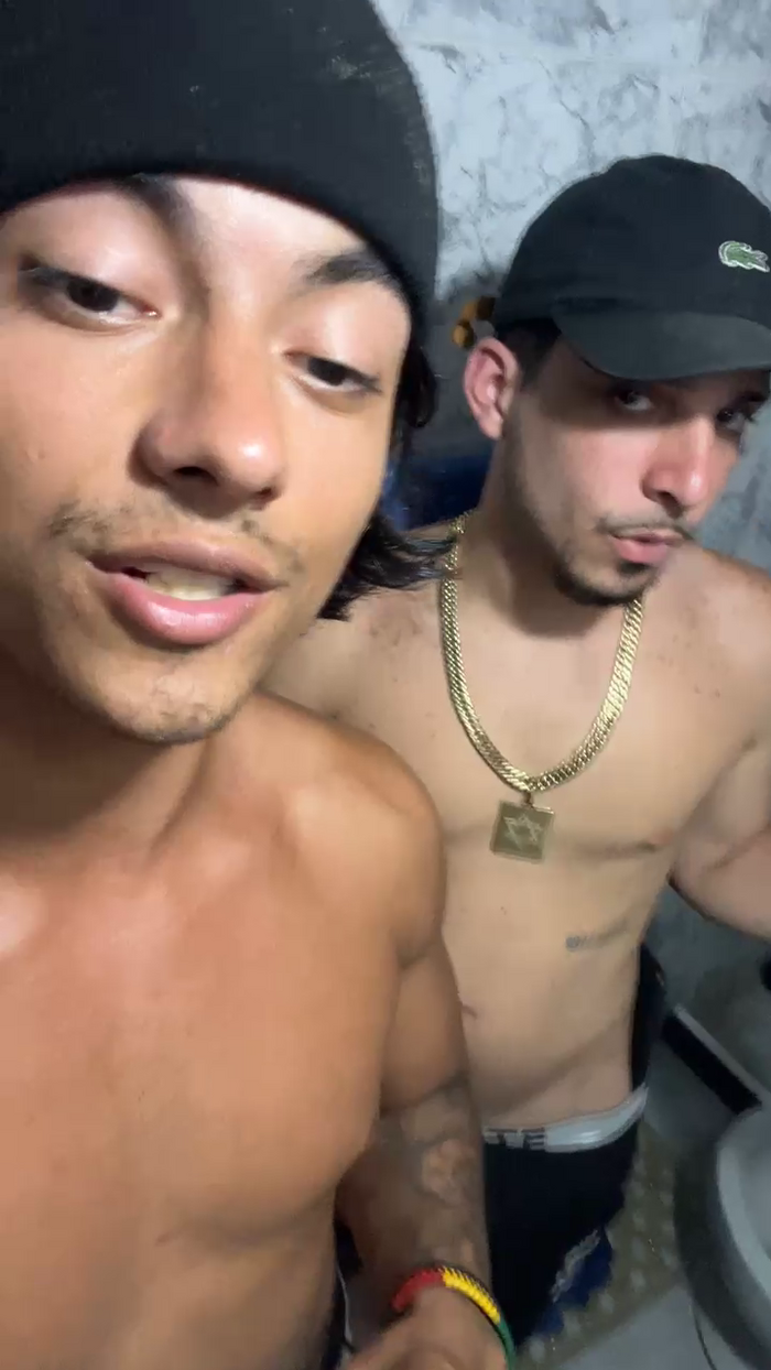 MeninoLobo_