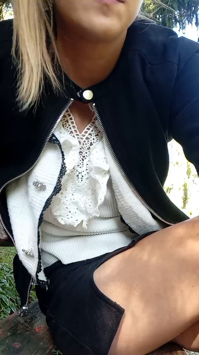 Risky_girl23