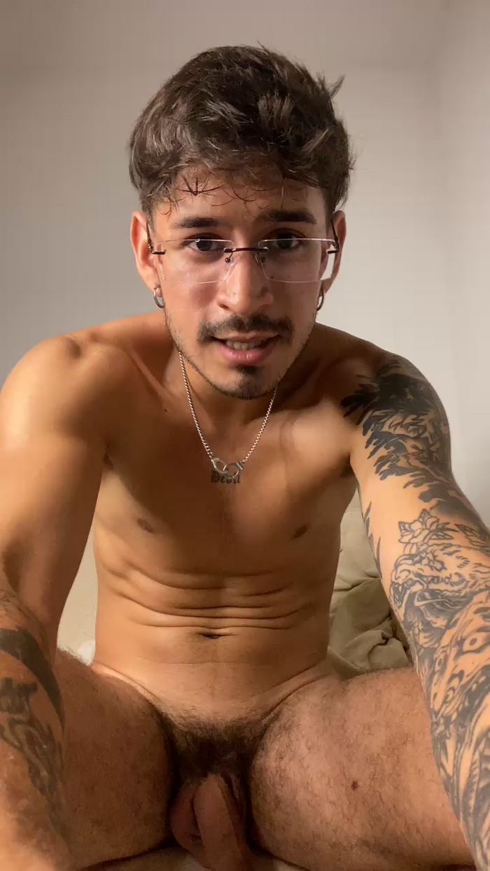 Nickyyy__