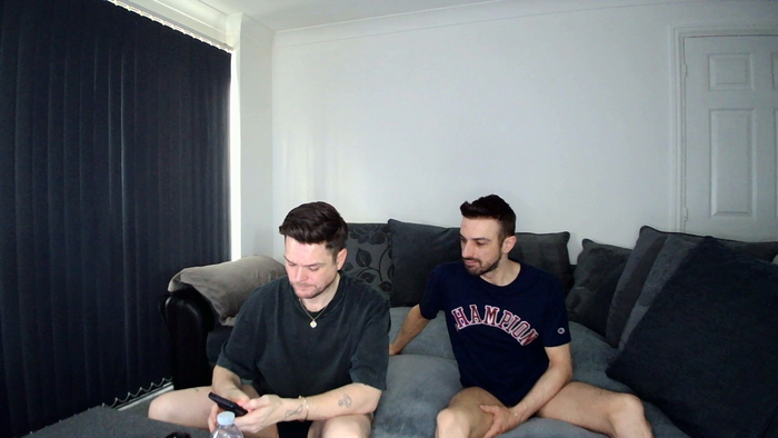 TwoTwinkHusband