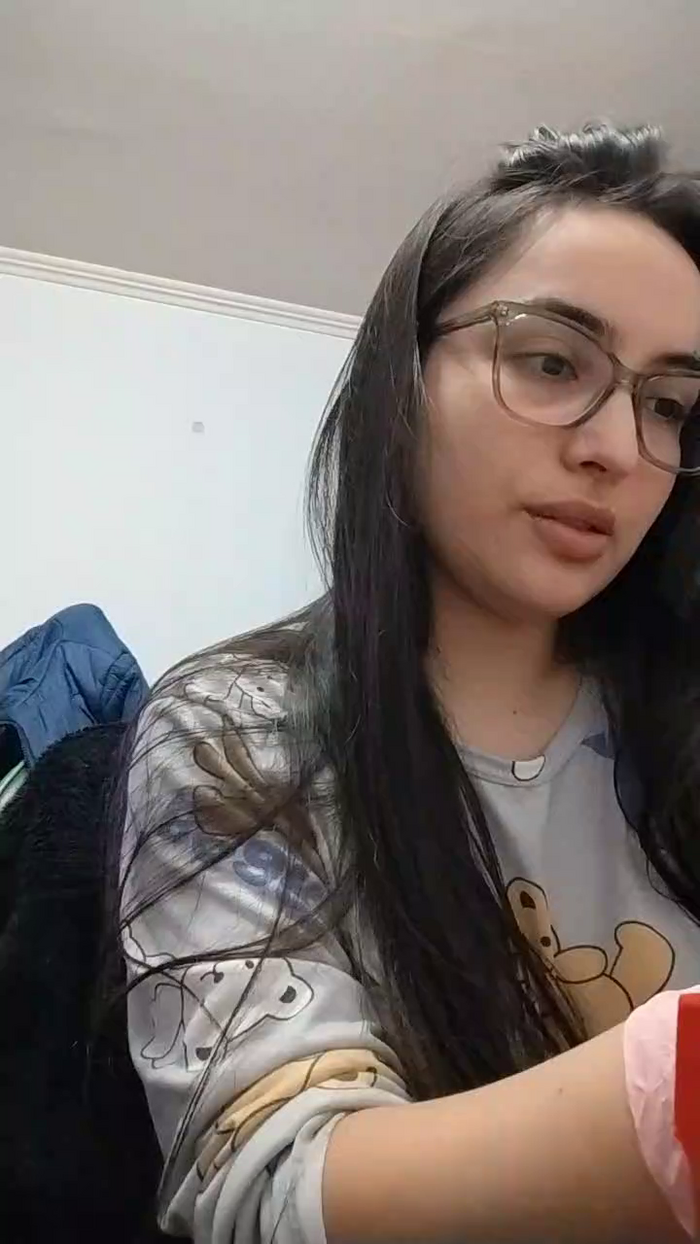 Latinaakita4