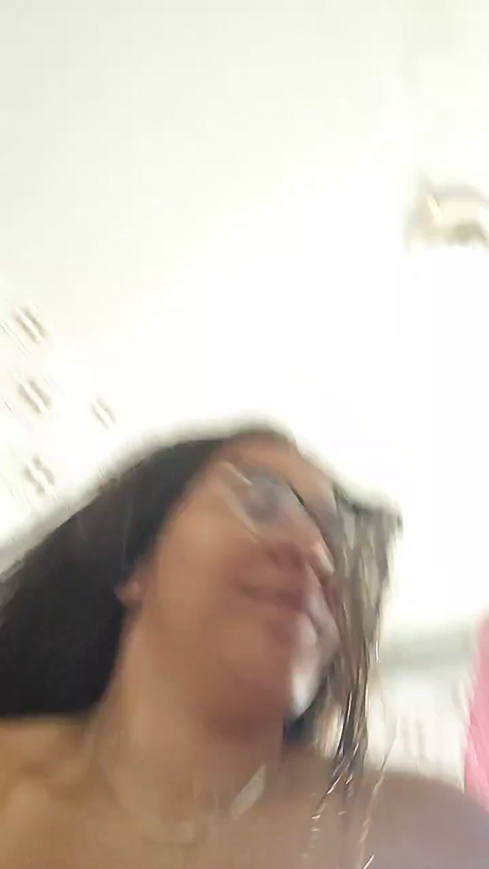 Larissasweet03