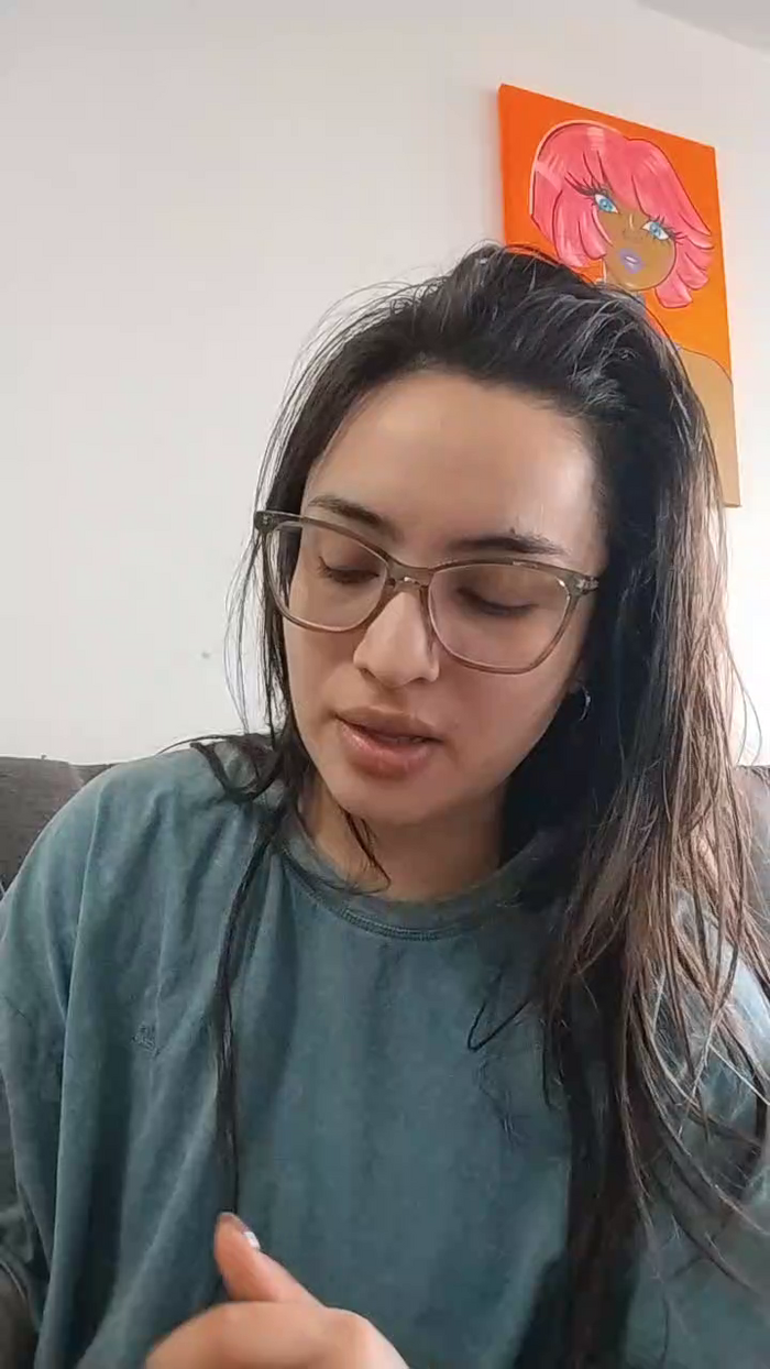 Latinaakita4