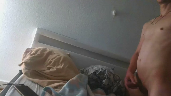 LoriLuv77