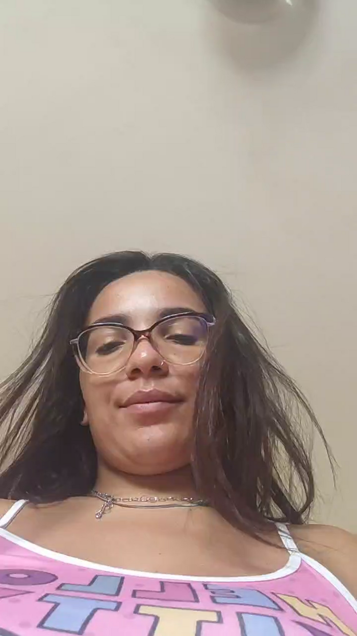 Larissasweet03