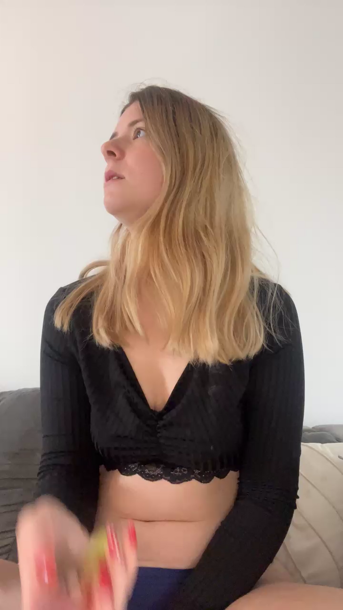 Nina_blain