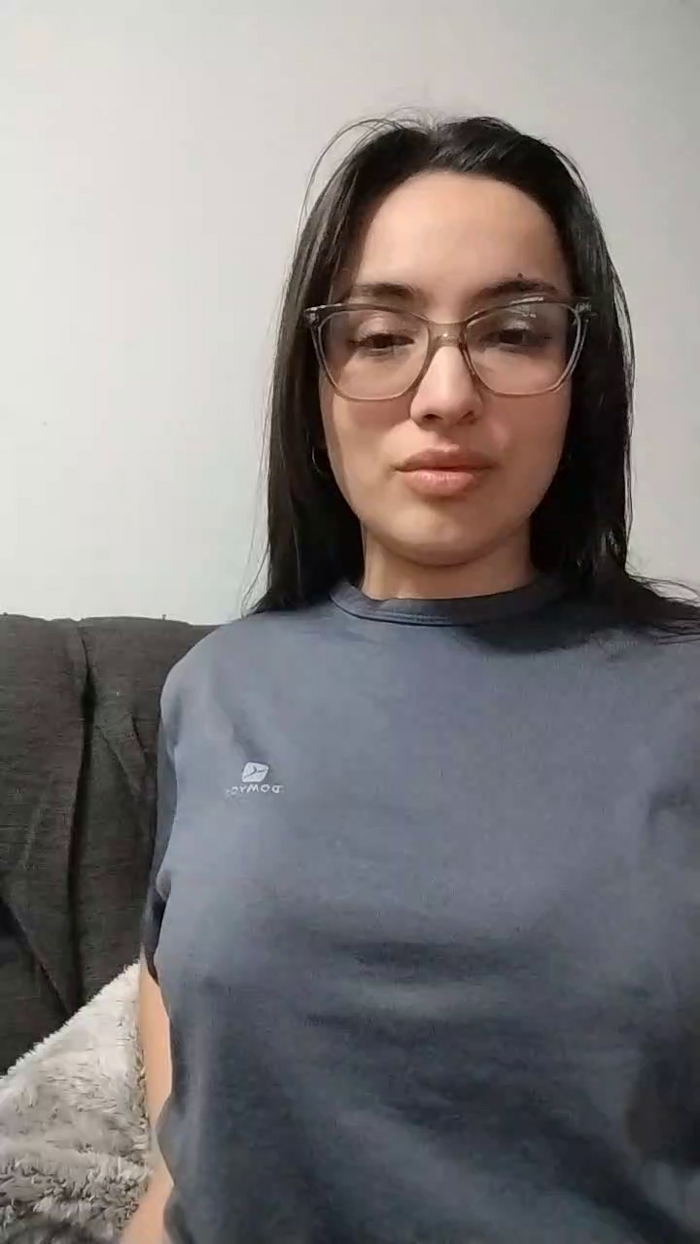 Latinaakita4