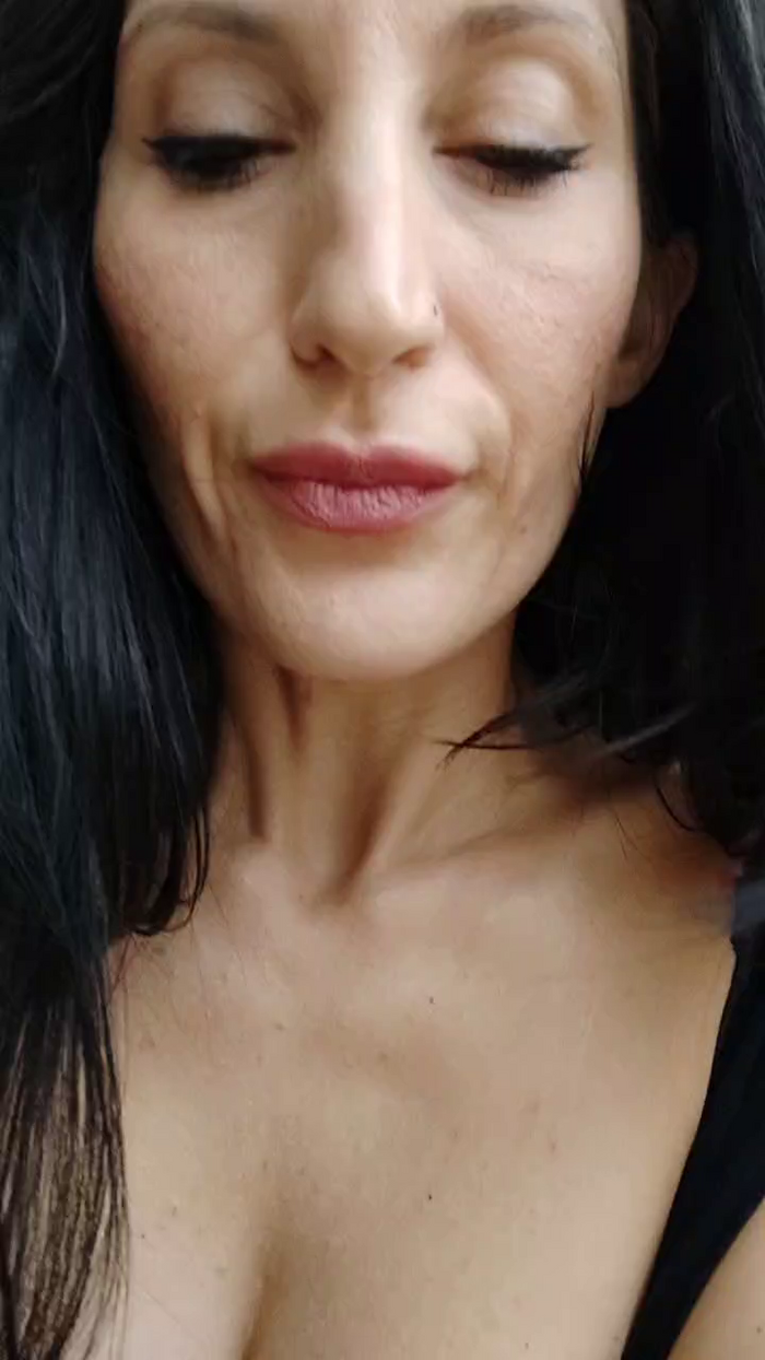 LanaNick
