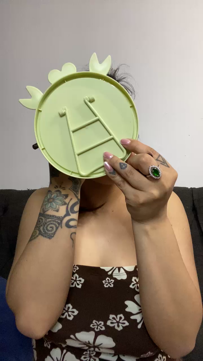 Latinaakita4