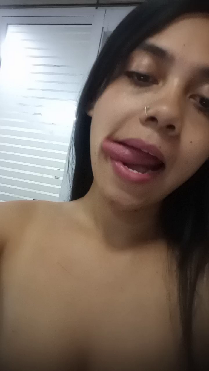 sweet_scarlett_