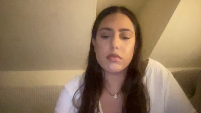 yasmin02