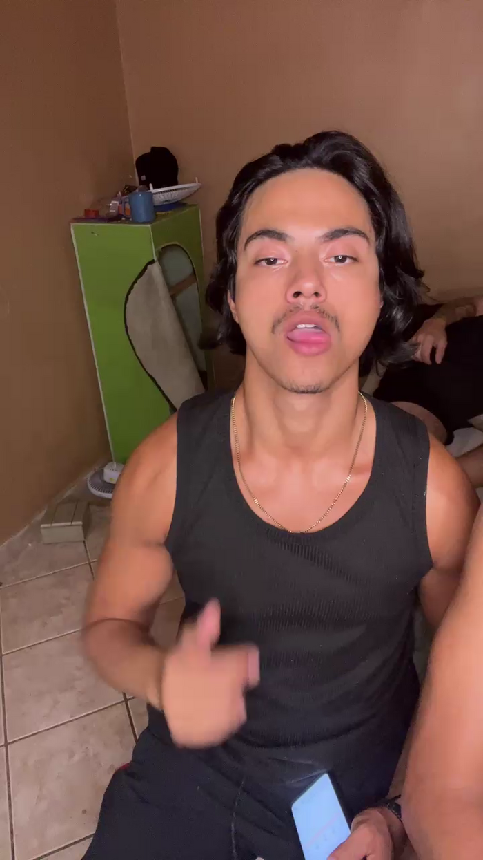 MeninoLobo_