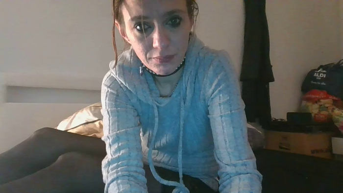 LoriLuv77