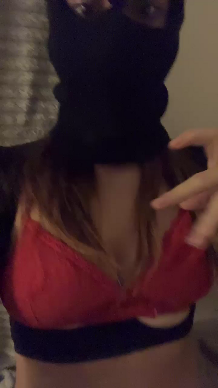 Li_Ly