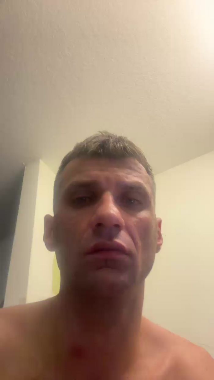 topstud5