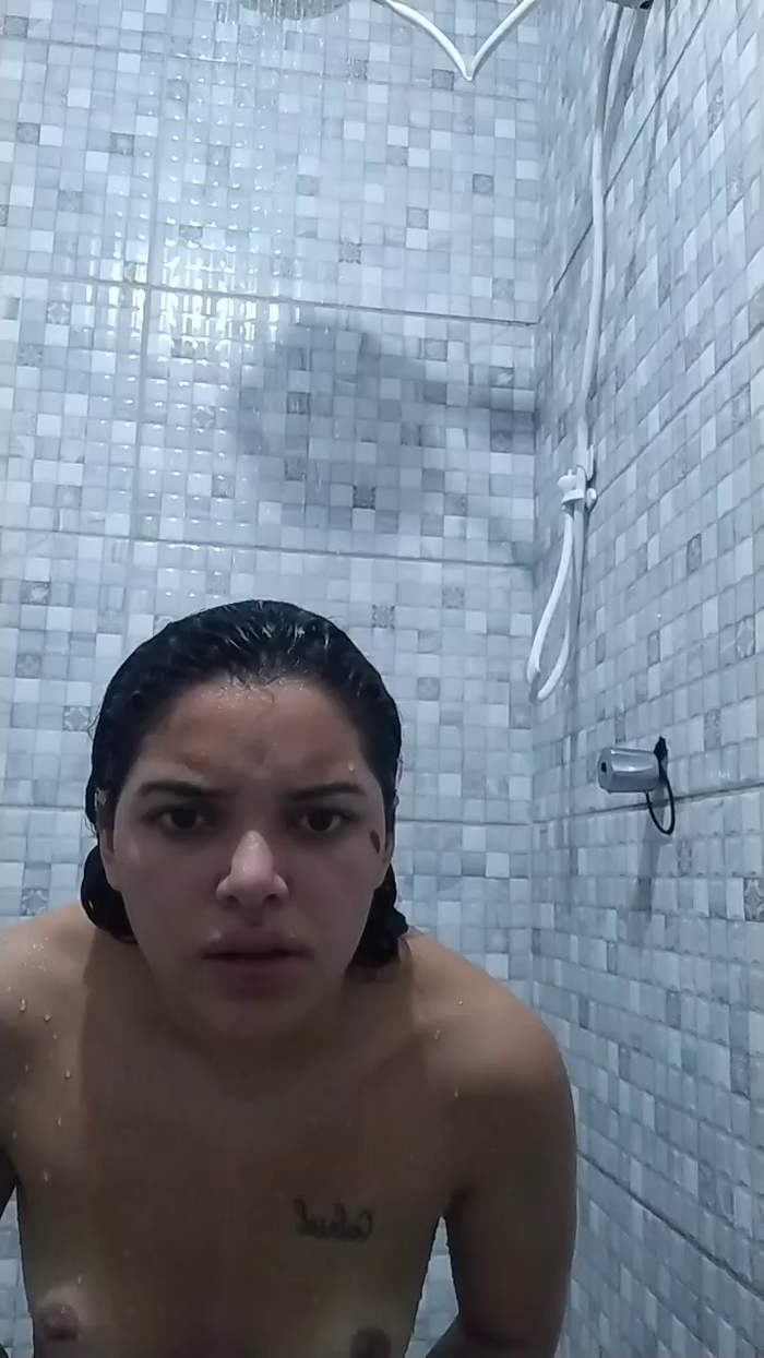 Boneca002