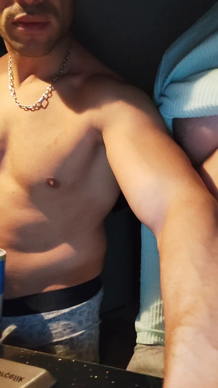 Hotfriends34
