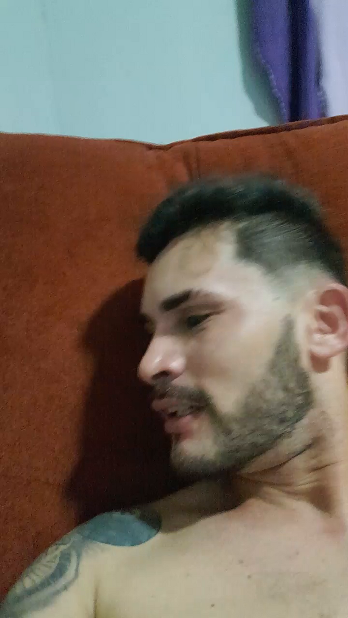 Leo_dot25