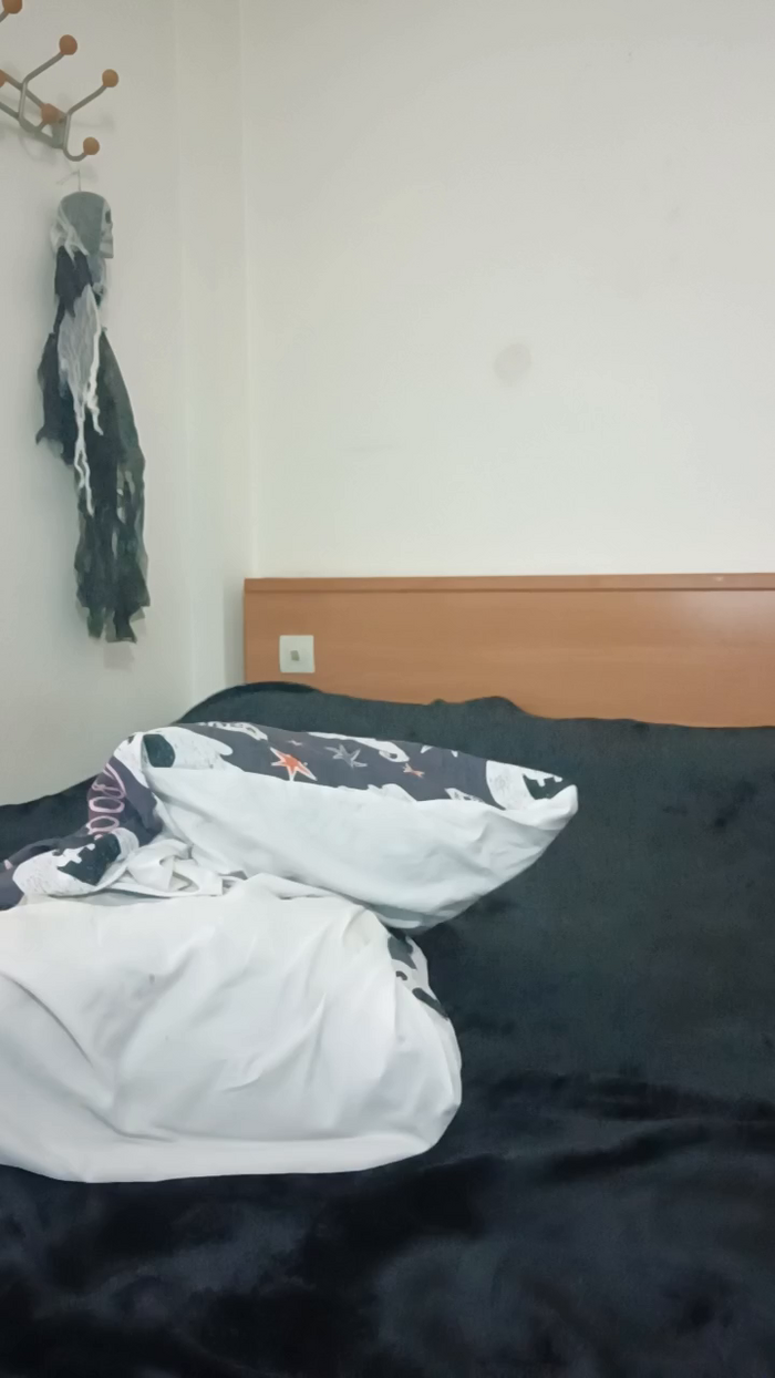 FoxySpanks