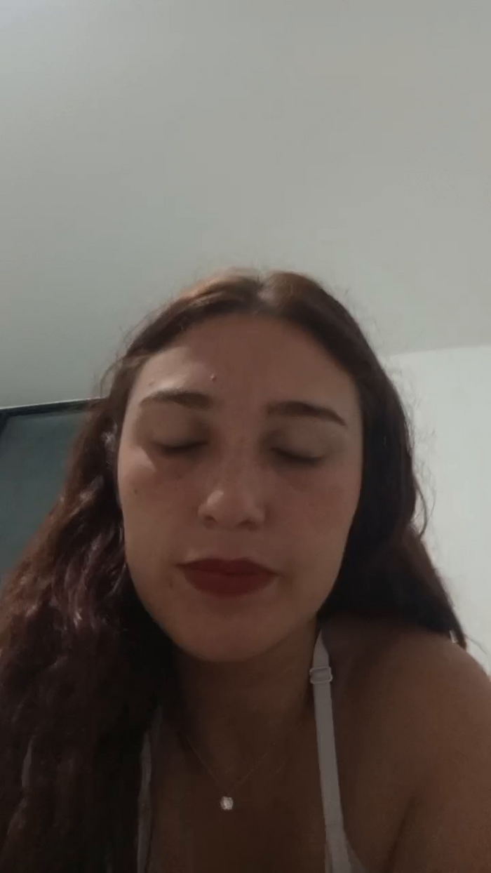 Isabelle_x