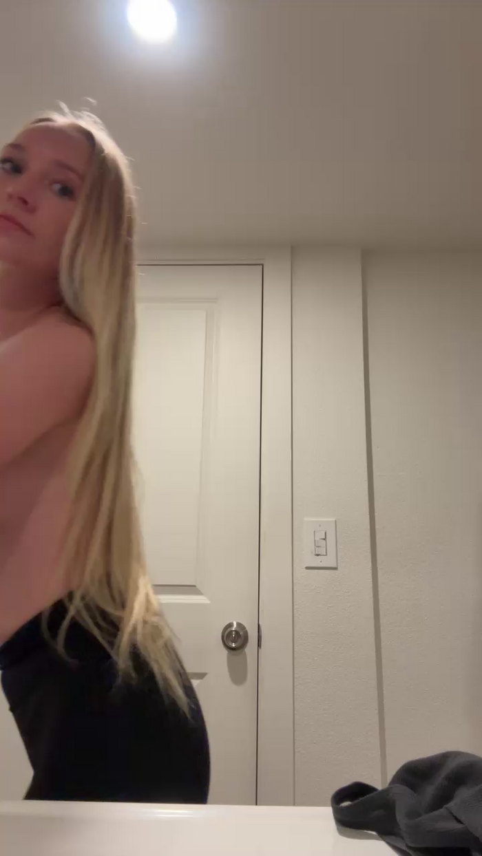 Babyblonde6996