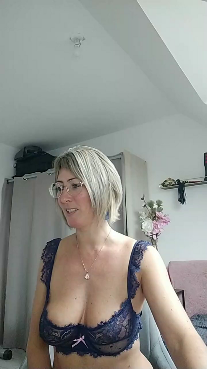 Titaly38