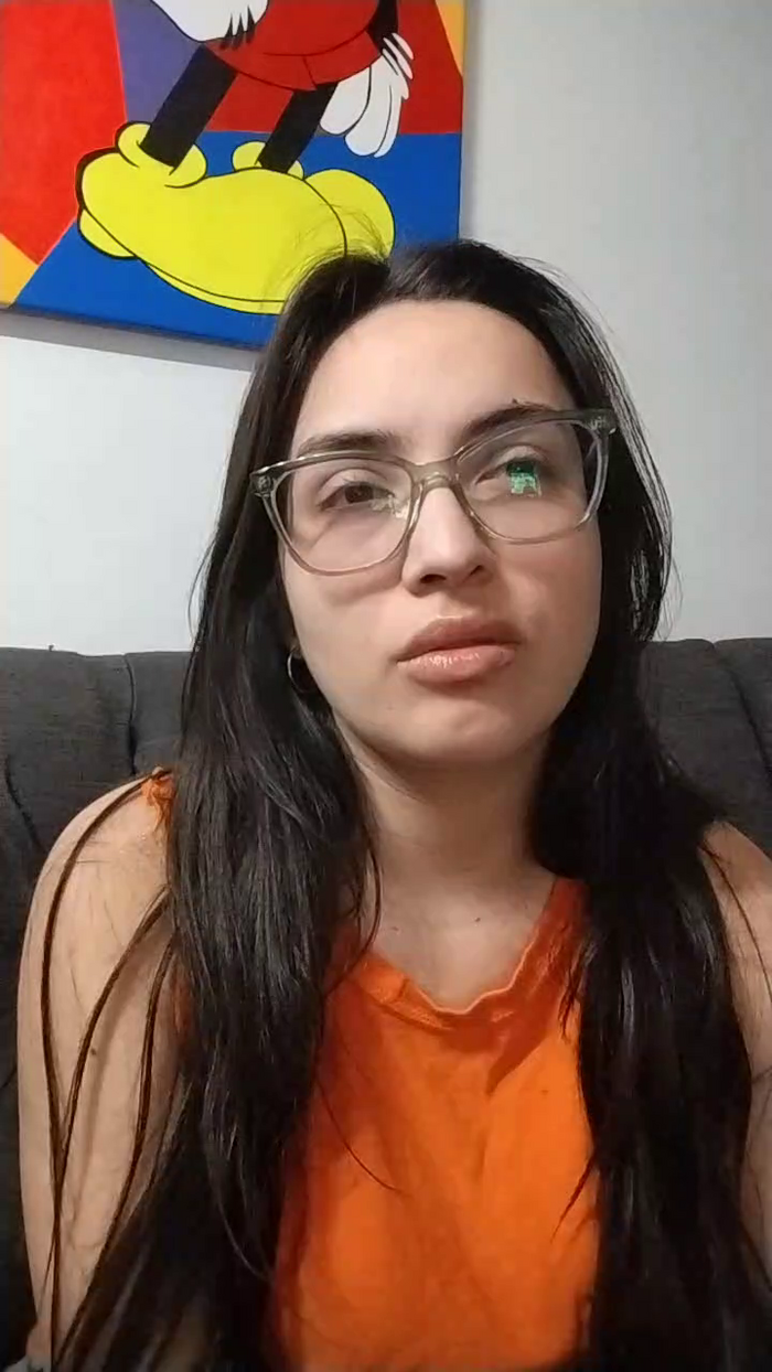 Latinaakita4