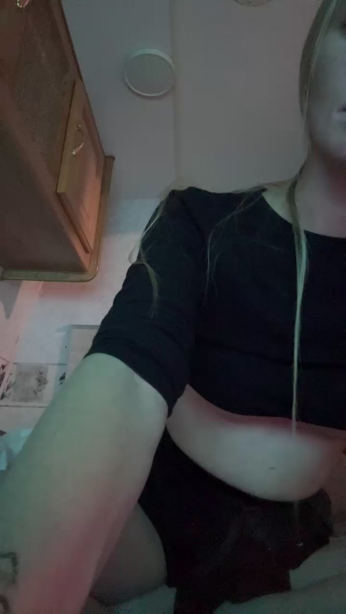 Babyblonde6996