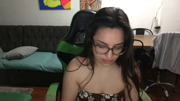 Latinaakita4
