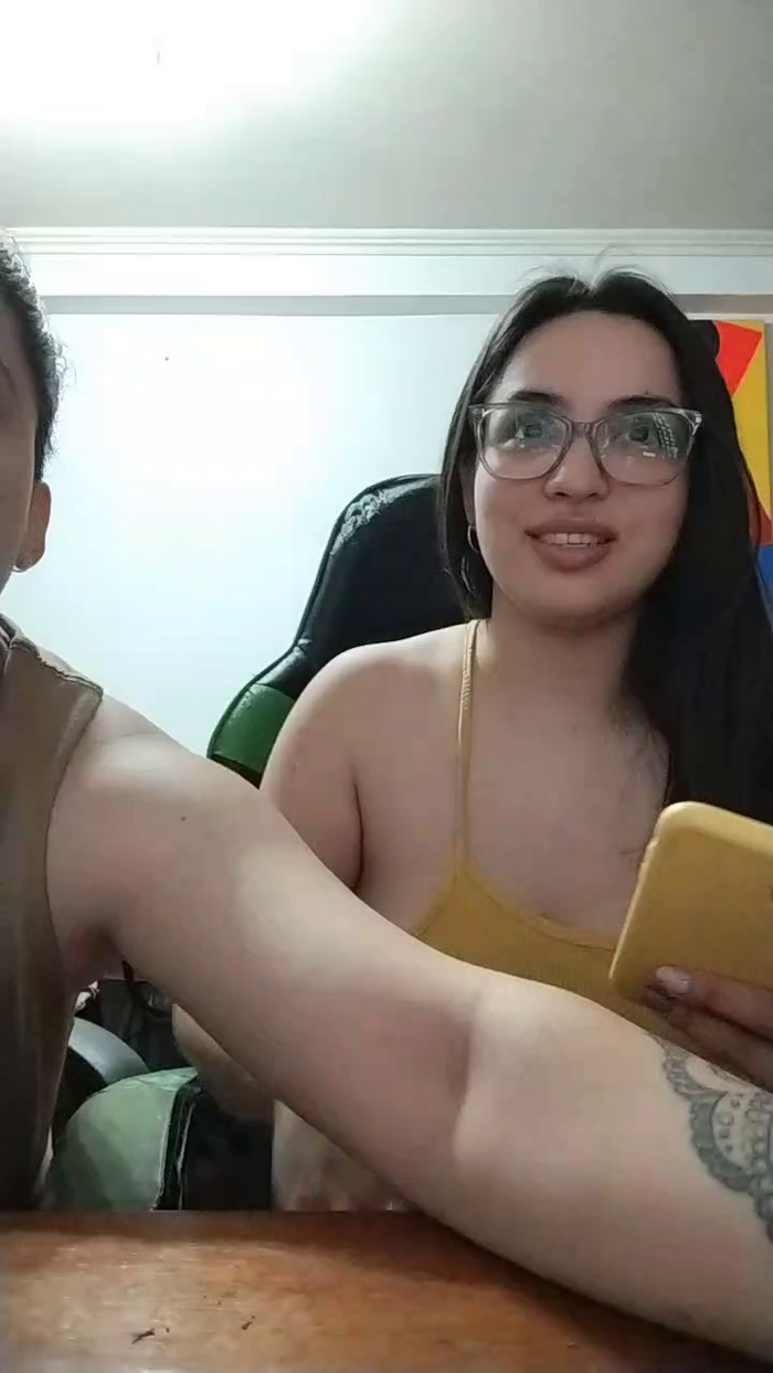 Latinaakita4