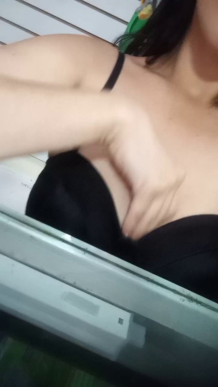 sweet_scarlett_