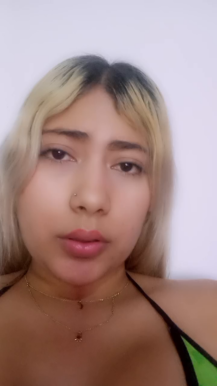 zoe_kimm