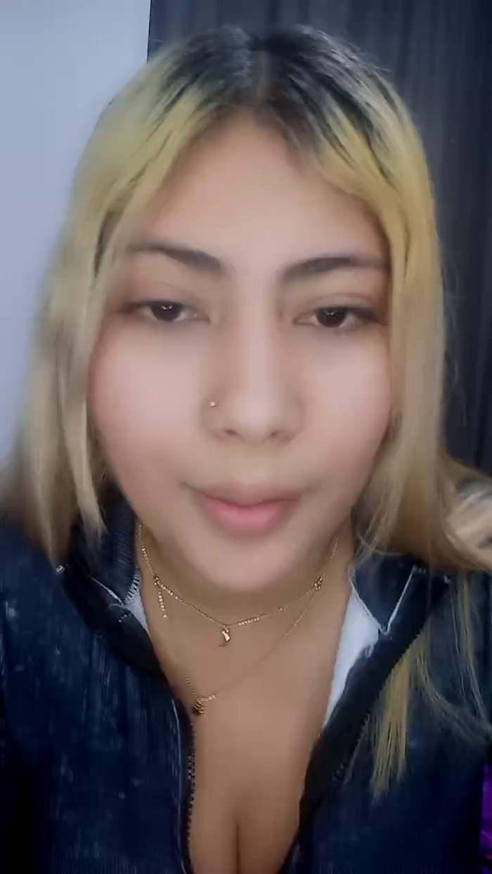 zoe_kimm