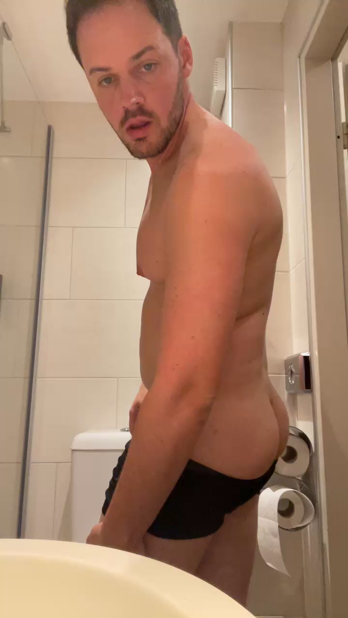 bigcockjohnxxx