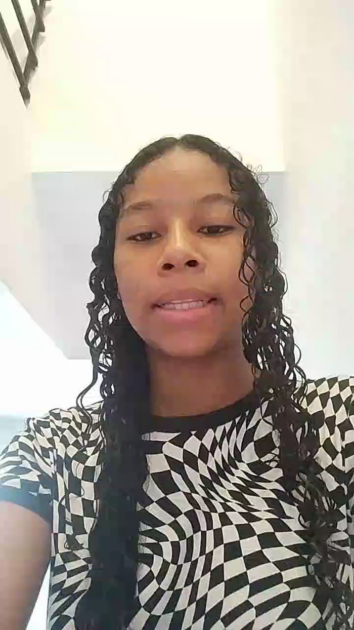Queen_FullPee