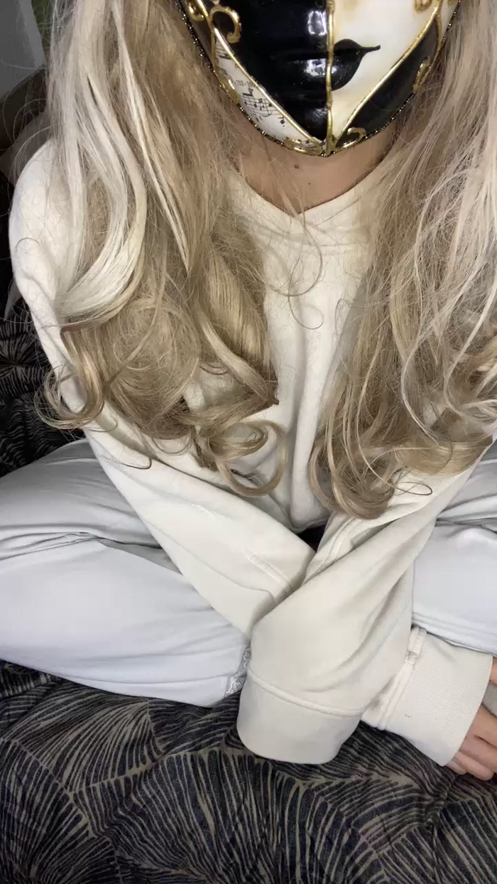 universitygirl