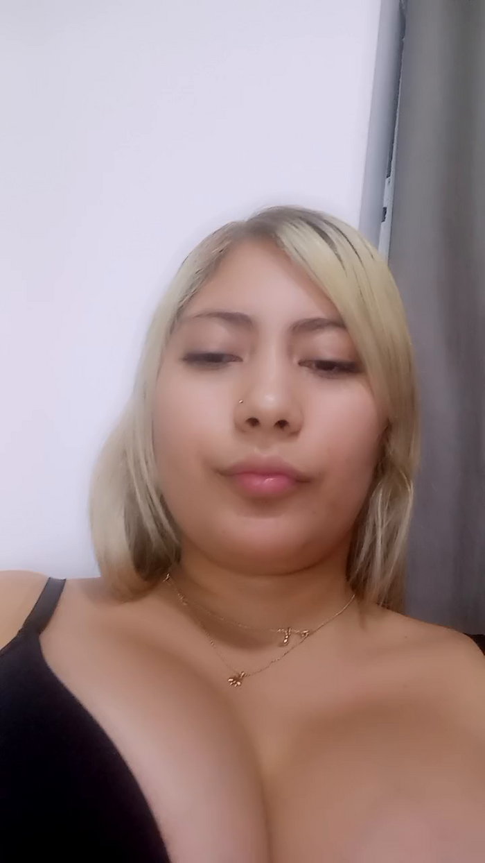 zoe_kimm