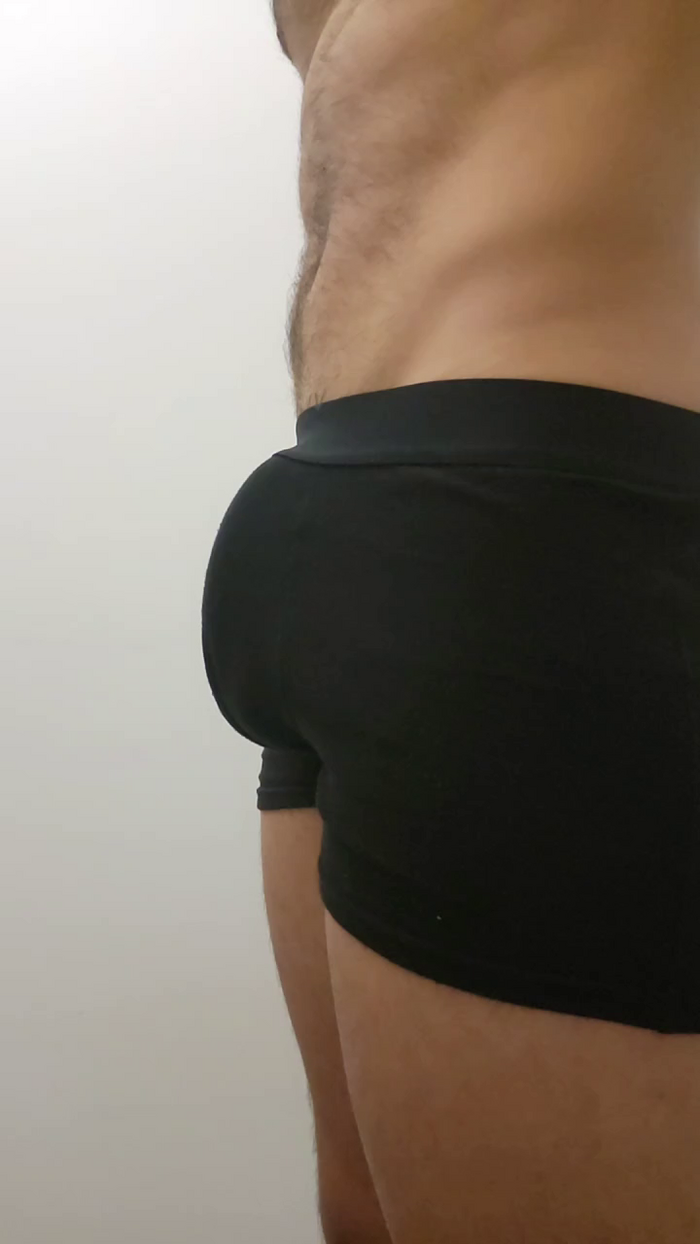 pseudonymee2hot