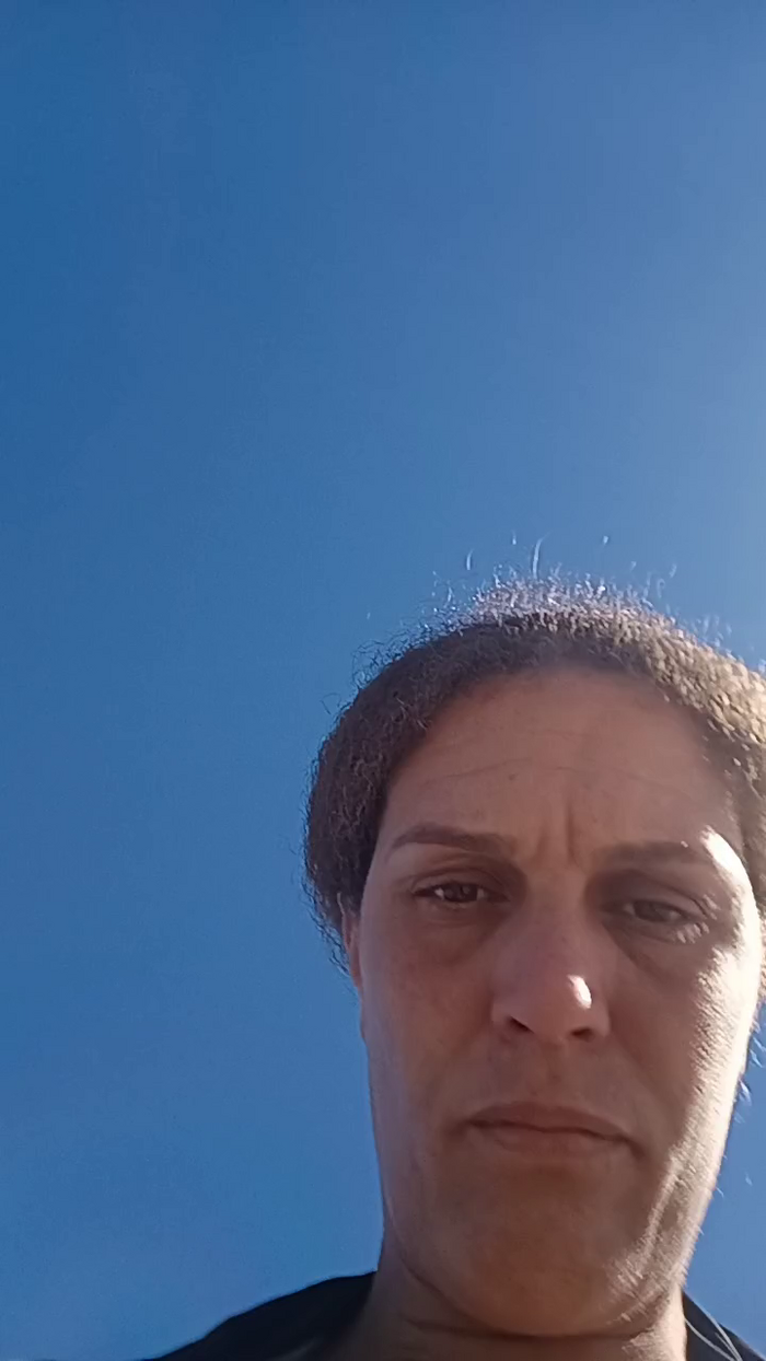 sayrah_hot
