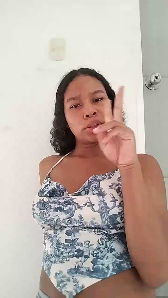 Queen_FullPee