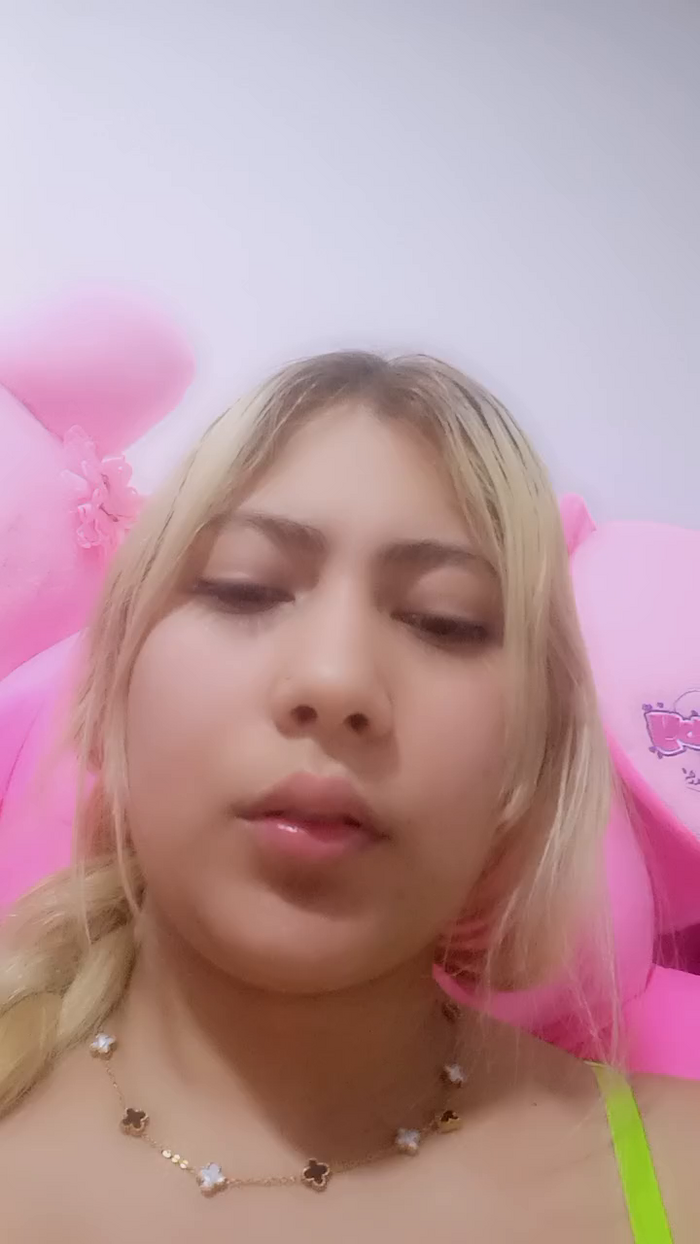 zoe_kimm
