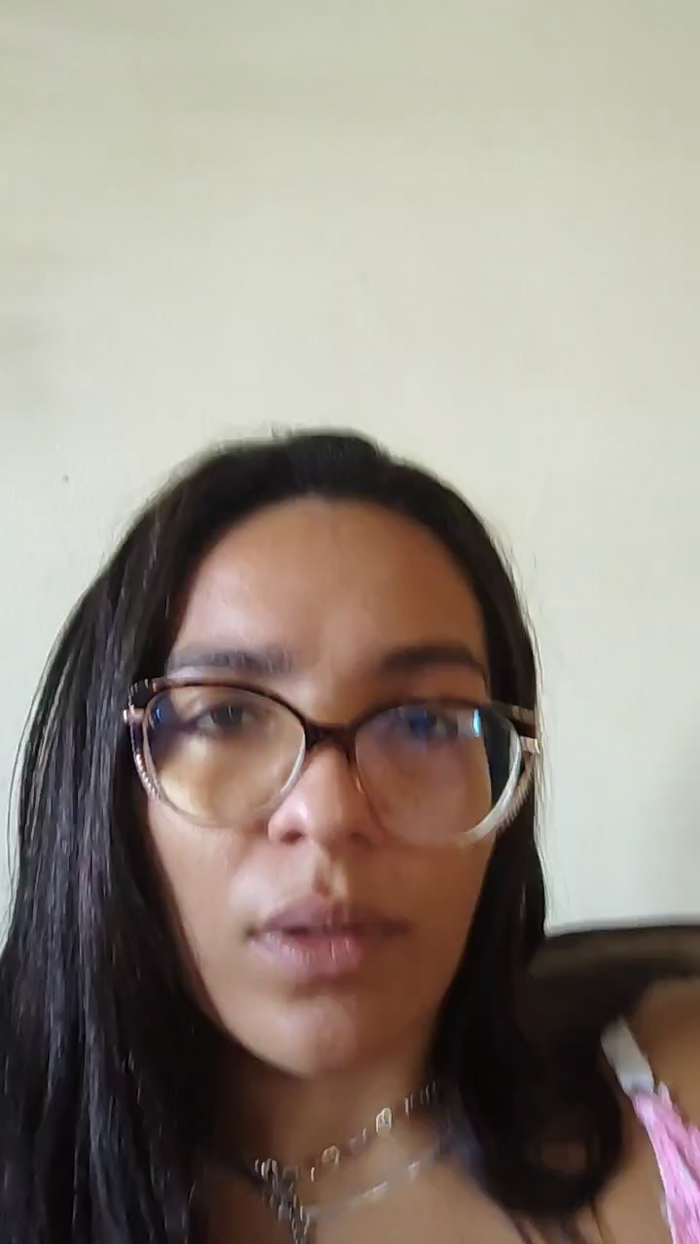 Larissasweet03