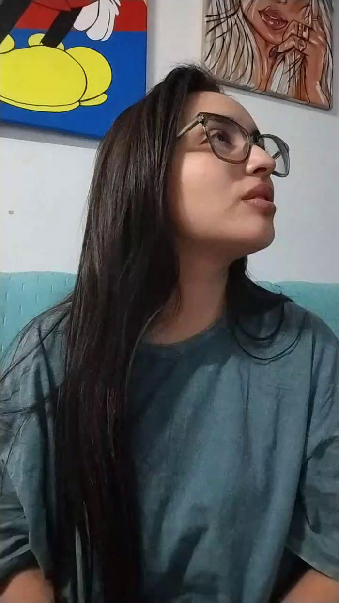 Latinaakita4