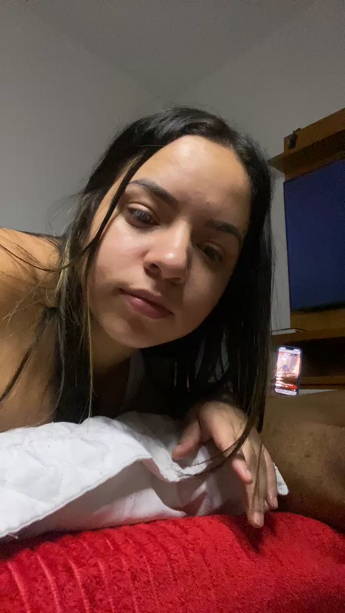 Rafaella01