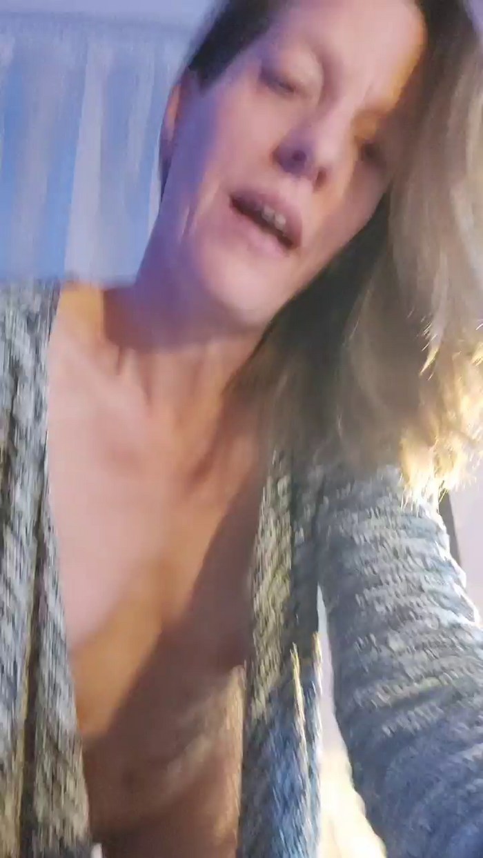 BlueEye_Girl