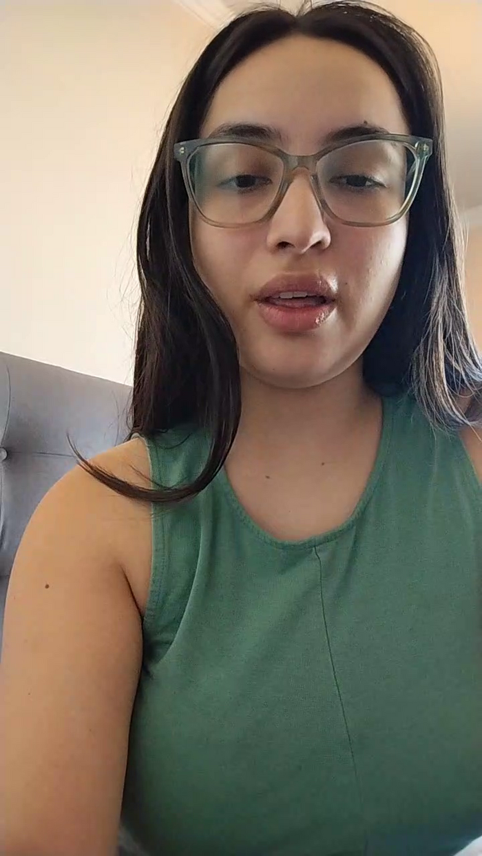 Latinaakita4